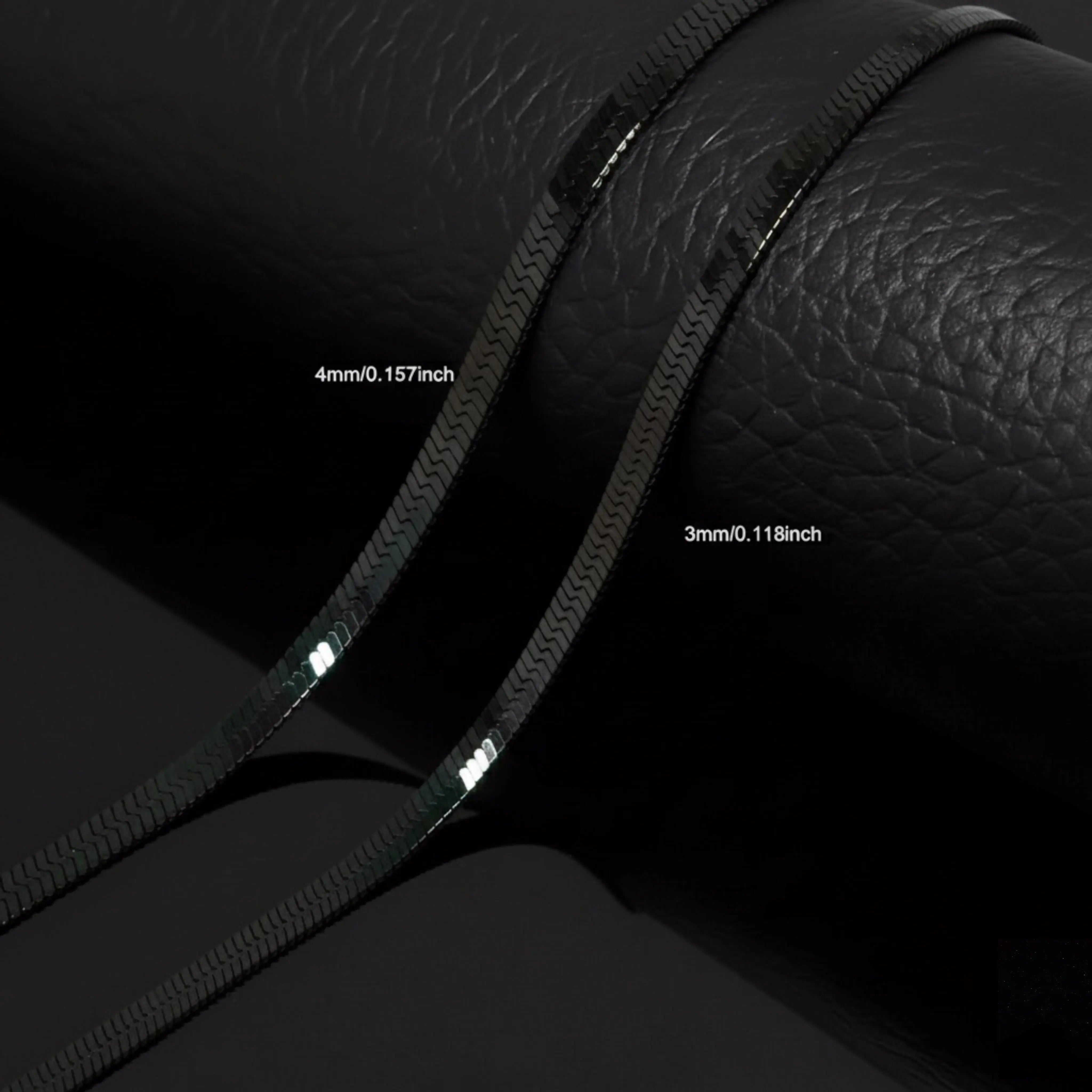 Luxury Silver Snake Chain Necklace – Sleek & Minimalist Unisex Jewelry. NEOLIGHT