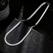 Luxury Silver Snake Chain Necklace – Sleek & Minimalist Unisex Jewelry. NEOLIGHT