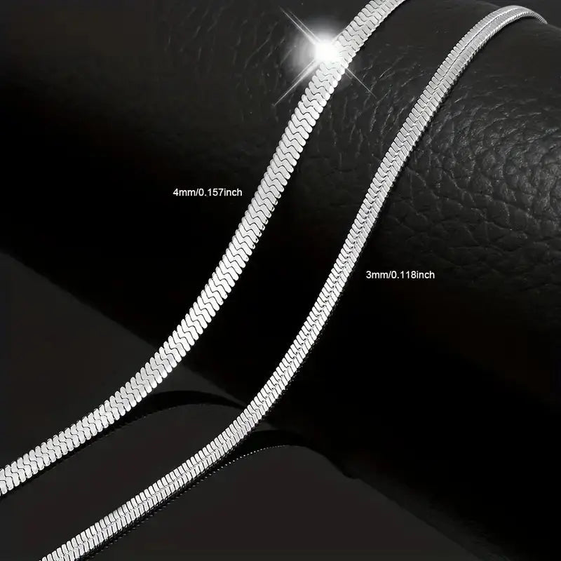 Luxury Silver Snake Chain Necklace – Sleek & Minimalist Unisex Jewelry. NEOLIGHT