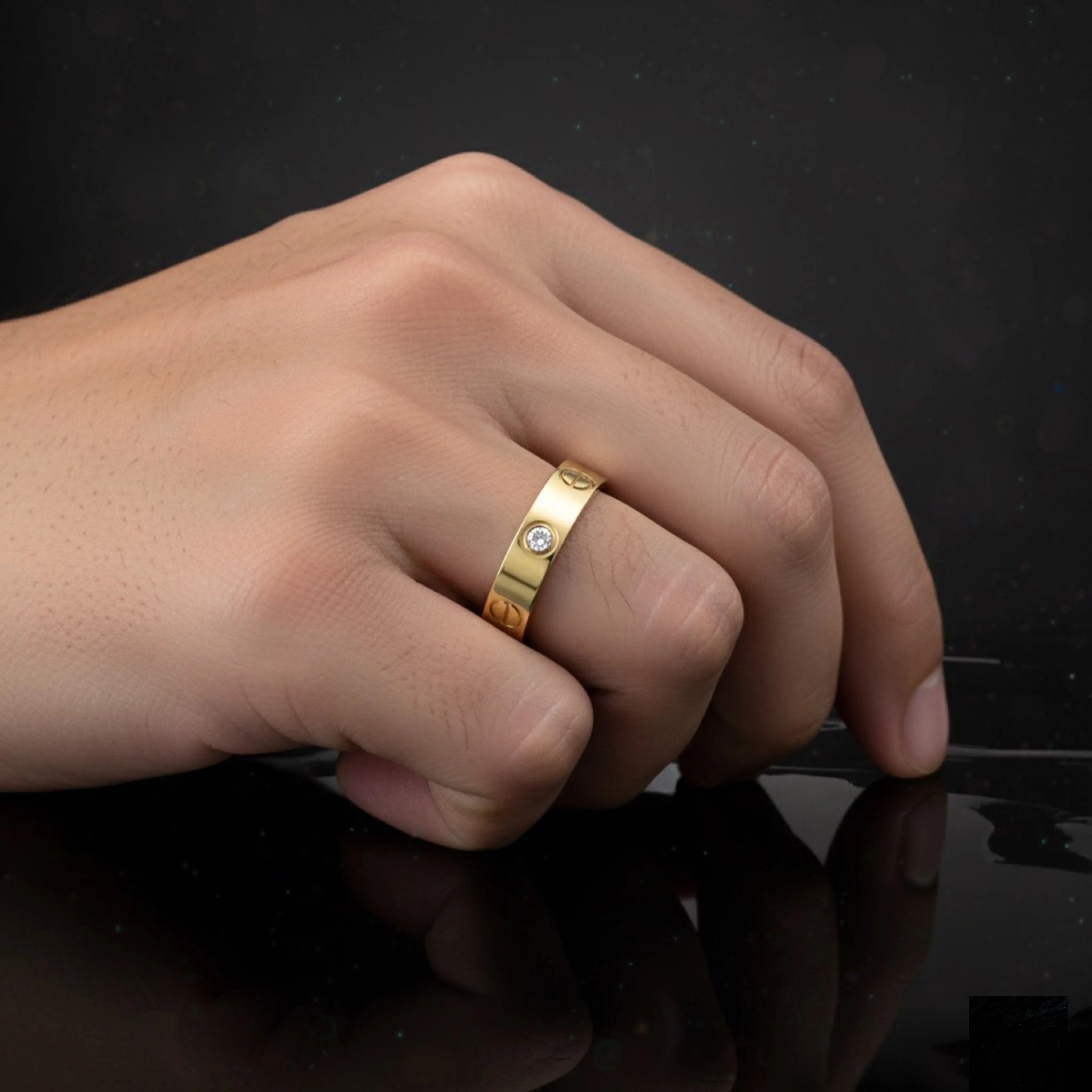 Gold Polished Ring with High-Quality Diamond &Long-Lasting Color & Choice for the Rich. NEOLIGHT